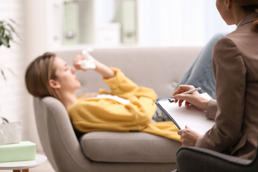 Deep Brain Reorienting Therapy session in a comfortable and supportive environment